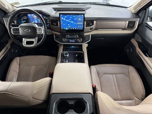 Used 2023 Ford Expedition Limited AWD/4WD image 17