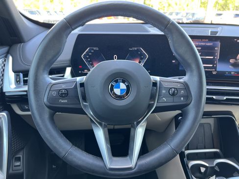 Used 2023 BMW X1 xDrive28i w/ Premium Package AWD/4WD image 18