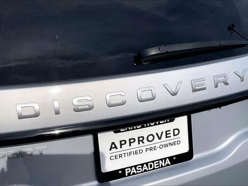 Certified 2025 Land Rover Discovery Sport S image 31
