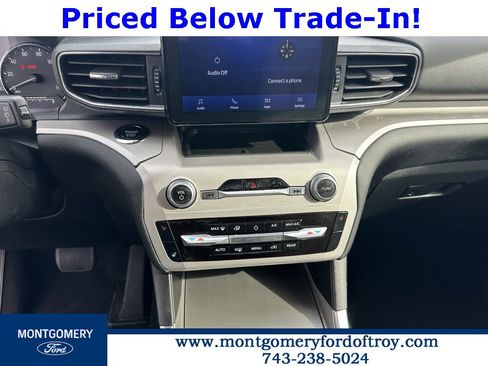 Used 2023 Ford Explorer XLT w/ Equipment Group 202A image 24