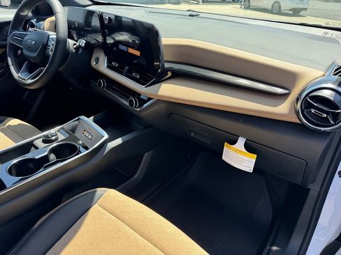 New 2026 Chevrolet Equinox ACTIV FWD image 7