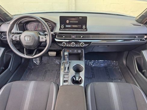 Used 2023 Honda Civic Sport image 11