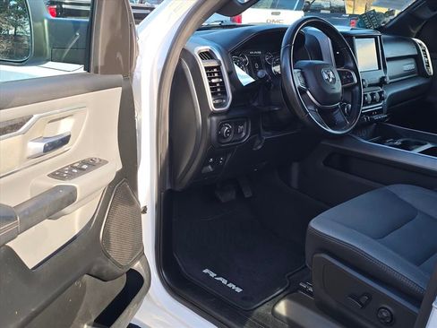 Used 2021 RAM 1500 Big Horn image 4