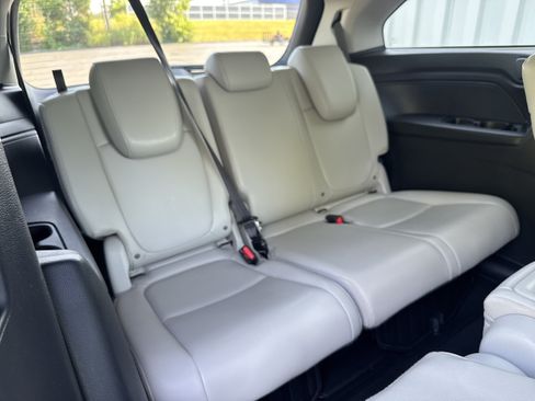 Used 2025 Honda Odyssey EX-L image 15