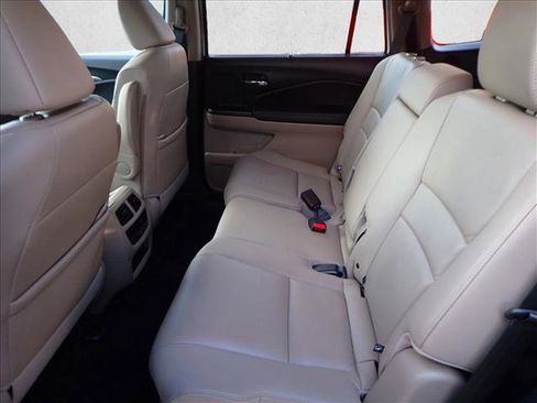 Used 2022 Honda Pilot EX-L image 10