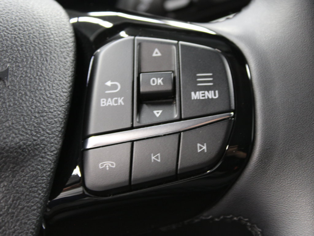 Used 2025 Ford Escape Platinum AWD/4WD image 47