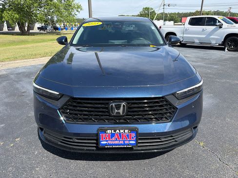 Used 2023 Honda Accord EX-L image 8