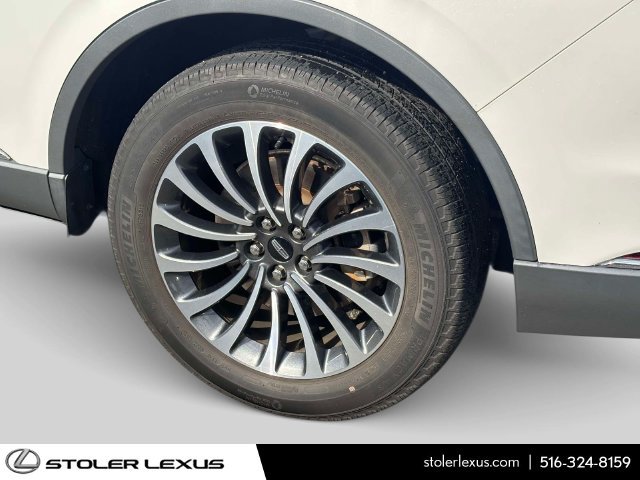 Used 2022 Lincoln Aviator AWD w/ Premium Package image 9