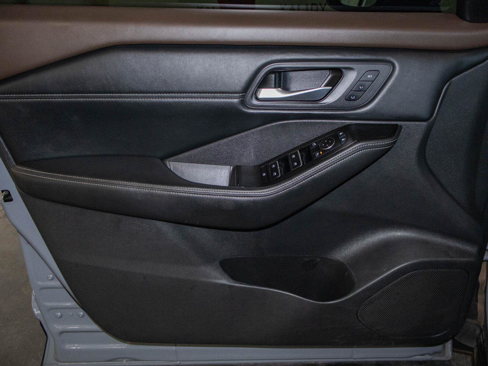 Used 2022 Nissan Rogue SL FWD image 10
