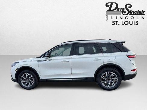 New 2026 Lincoln Corsair Premiere image 8