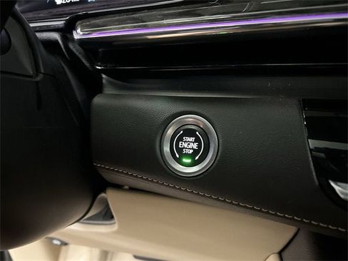 Certified 2024 Cadillac Escalade Premium Luxury image 17