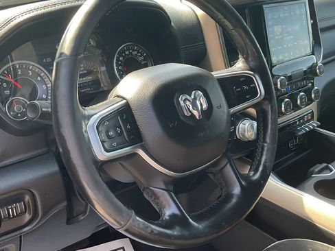 Used 2019 RAM 1500 Laramie AWD/4WD image 27