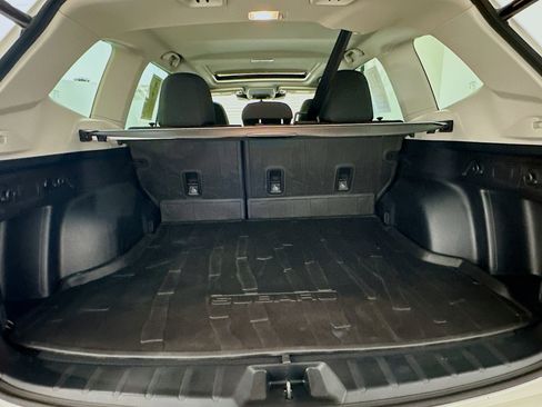 Used 2023 Subaru Forester Premium image 30