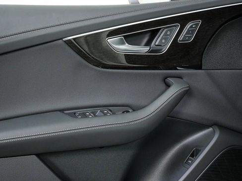 New 2026 Audi RS 3 image 6