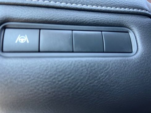 New 2026 Nissan Armada SV image 12