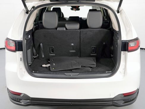 Used 2024 MAZDA CX-90 3.3 Turbo w/ Select Package image 9