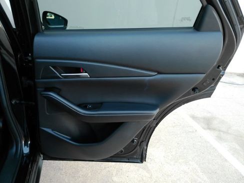 Used 2025 MAZDA CX-30 AWD 2.5 S w/ Preferred Package image 22
