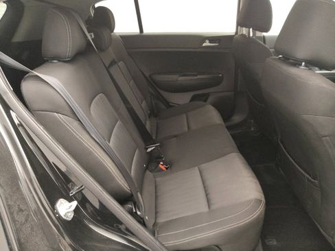 Used 2017 Kia Sportage LX image 19