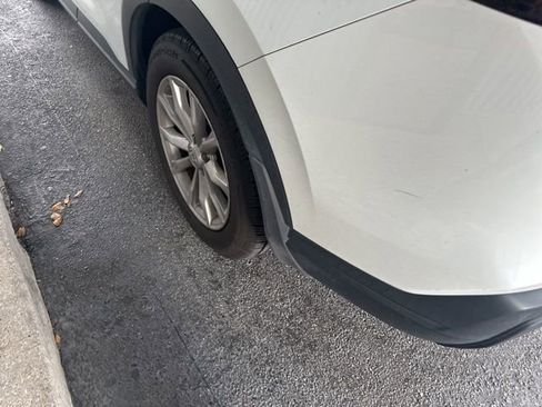 Used 2023 Honda CR-V EX-L image 8