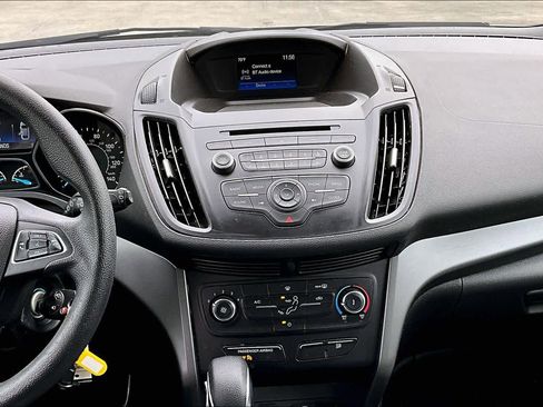 Used 2018 Ford Escape S image 6