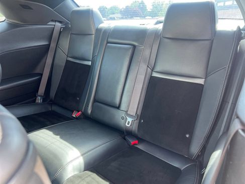 Used 2014 Dodge Challenger R/T RWD image 34