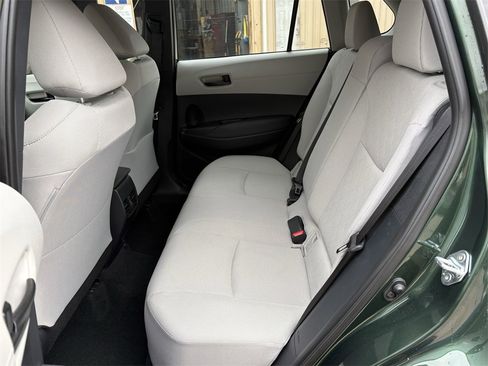 Used 2023 Toyota Corolla Cross LE image 23