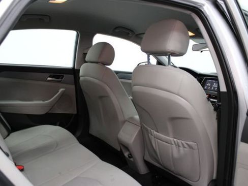 Used 2018 Hyundai Sonata SE image 22