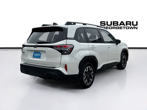 Used 2026 Subaru Forester Premium AWD/4WD image 7