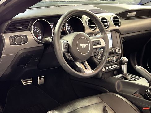 Used 2018 Ford Mustang GT Premium RWD image 16