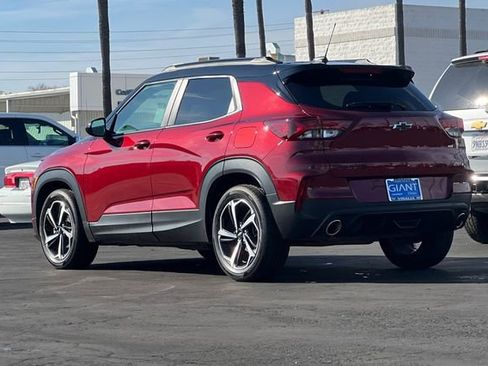 Used 2023 Chevrolet TrailBlazer RS w/ Sun and Liftgate Package image 6