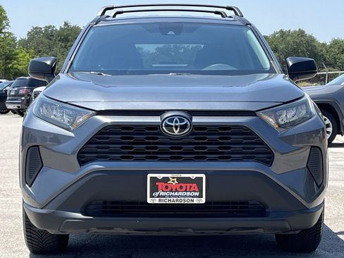 Used 2021 Toyota RAV4 LE w/ Carpet Mat Package (TMS) FWD image 7
