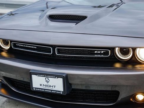 Used 2022 Dodge Challenger GT image 6