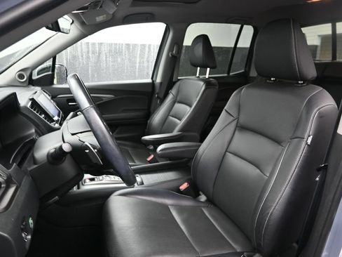 Used 2023 Honda Ridgeline RTL-E image 16