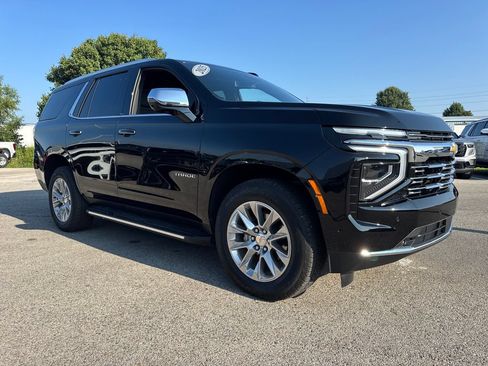 Used 2025 Chevrolet Tahoe Premier AWD/4WD image 10