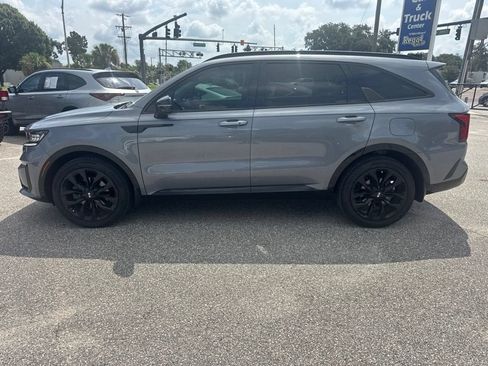 Certified 2021 Kia Sorento SX FWD image 8