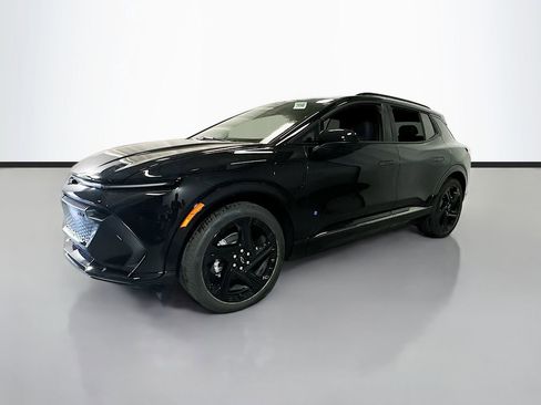 New 2025 Chevrolet Equinox EV RS image 2