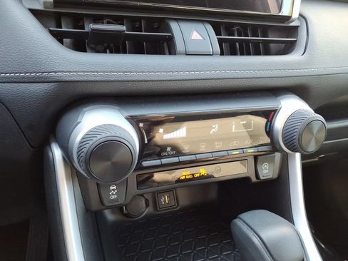 Used 2025 Toyota RAV4 LE FWD image 16