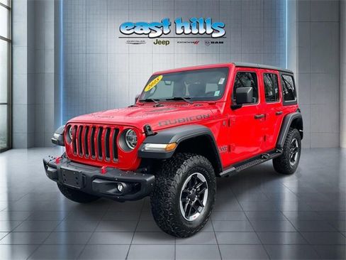 Certified 2018 Jeep Wrangler Unlimited Rubicon w/ Dual Top Group image 7