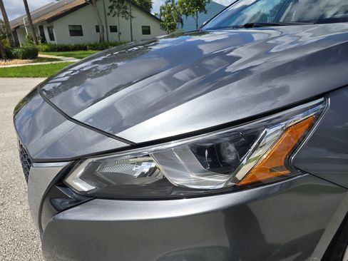 Used 2021 Nissan Altima 2.5 S w/ Driver Assist Package FWD image 16