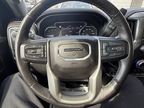 Used 2022 GMC Sierra 1500 Denali w/ Denali Premium Package image 16
