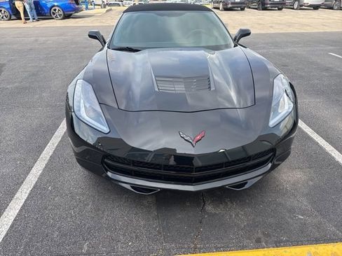 Used 2017 Chevrolet Corvette Stingray Convertible w/ Carbon Flash Badge Package image 7