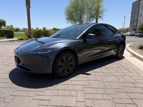 Used 2025 Tesla Model 3 RWD image 7