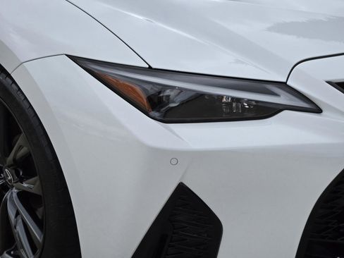 Used 2021 Lexus IS 350 F Sport w/ Navigation Package image 12