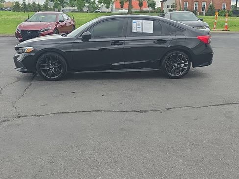 Used 2024 Honda Civic Sport image 4
