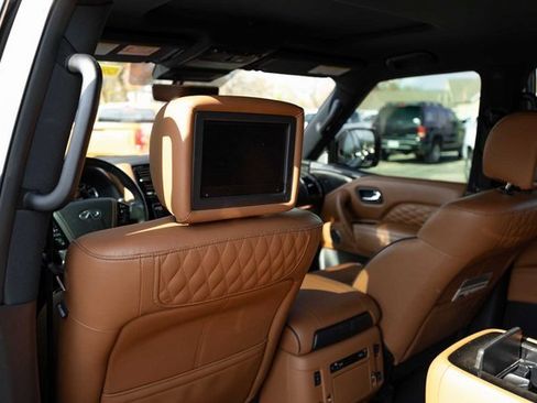 Used 2021 INFINITI QX80 Sensory w/ Cargo Package image 17