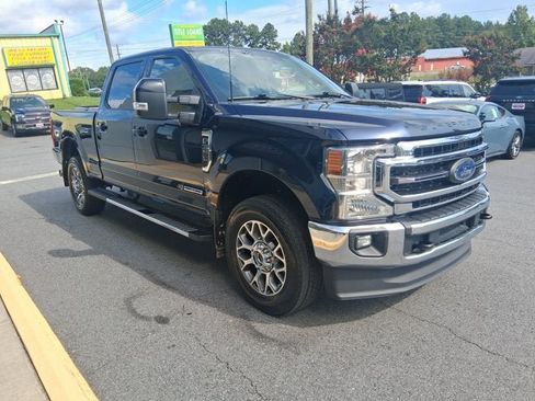 Certified 2022 Ford F350 Lariat w/ Lariat Ultimate Package AWD/4WD image 4