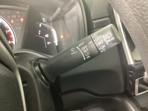 Used 2017 Honda CR-V LX image 20