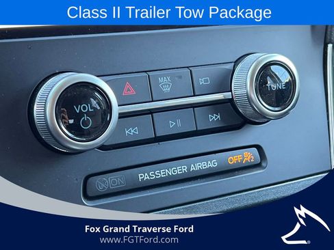 Certified 2024 Ford Edge Titanium w/ Class II Trailer Tow Package AWD/4WD image 30