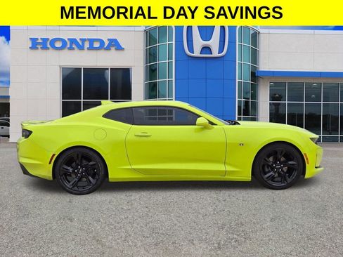 Used 2021 Chevrolet Camaro LT w/ RS Package RWD image 16