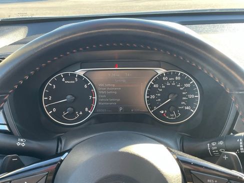 Used 2024 Nissan Altima 2.5 SR image 15